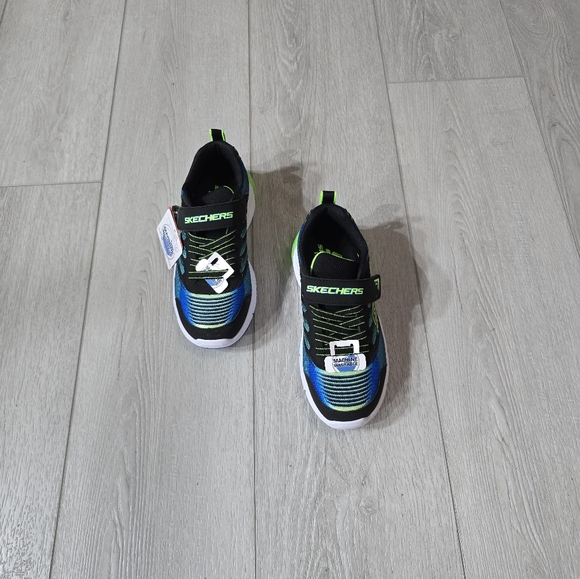 NWT Kids Skechers Brodox Size 13 Wide - Picture 1 of 6